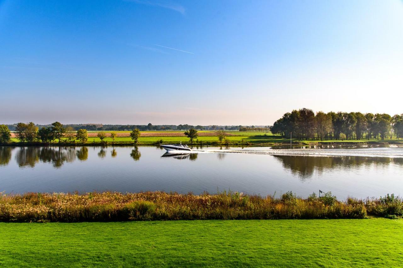 Vakantie Aan De Maas Broekhuizen  Extérieur photo