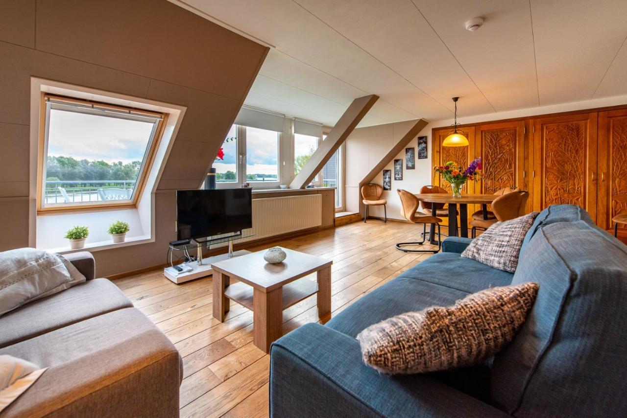 Vakantie Aan De Maas Broekhuizen  Extérieur photo