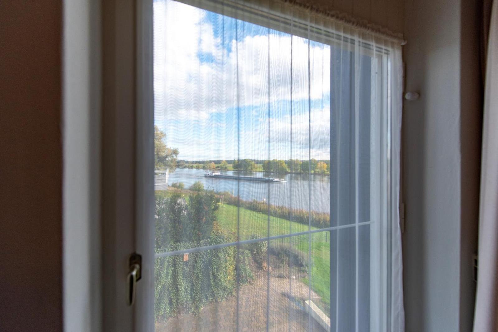 Vakantie Aan De Maas Broekhuizen  Extérieur photo